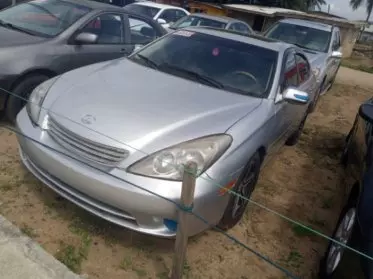 Lexus ES 300