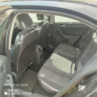 VOLKSWAGEN polo sedadan trend  ba ess