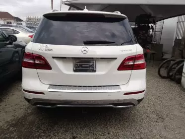 Mercedes-Benz ML 350
