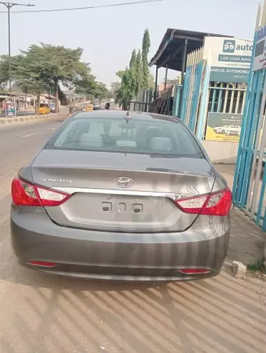 Hyundai Sonata