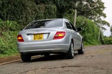 Mercedes-Benz C200