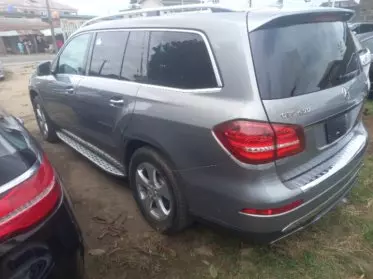 Mercedes-Benz GLS 450