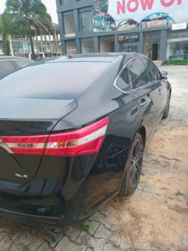 Toyota Avalon