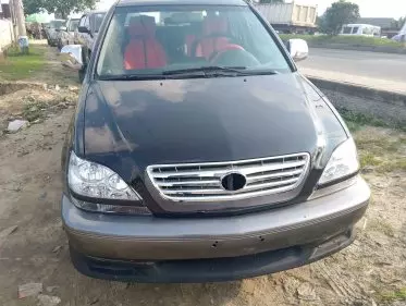Lexus RX 300