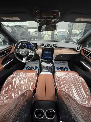 Mercedes-Benz 300