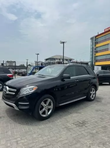 Mercedes-Benz GLE 350