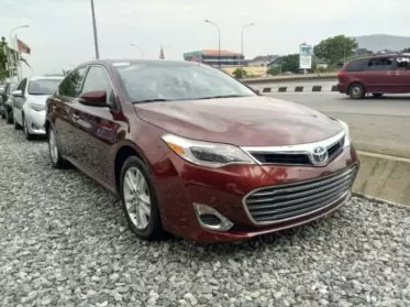 Toyota Avalon