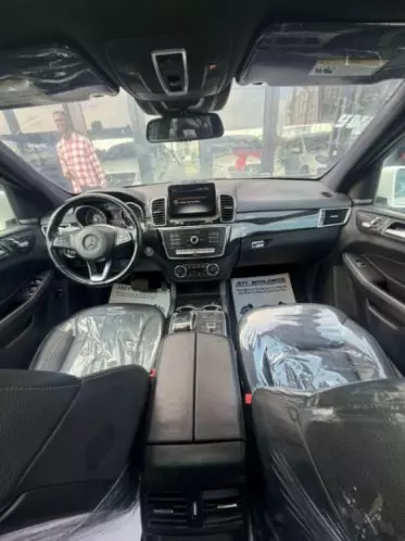 Mercedes-Benz ML 350