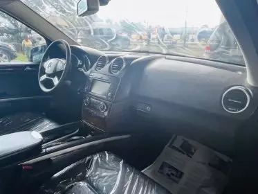 Mercedes-Benz ML 350