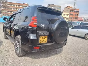 Toyota Land Cruiser Prado VX.L