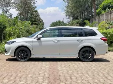 Toyota Fielder