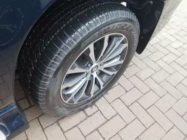 Toyota Land Cruiser Prado TX L