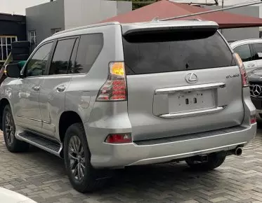 Lexus GX 460