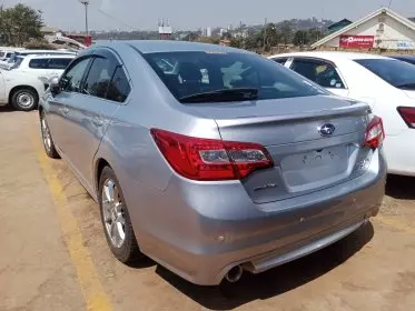 Subaru Legacy B4
