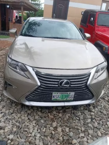 Lexus ES 350