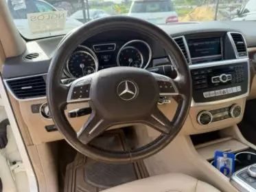 Mercedes-Benz ML 350
