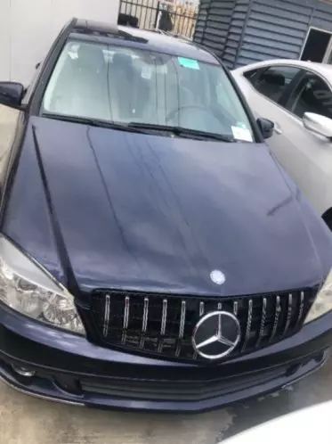 Mercedes-Benz 300