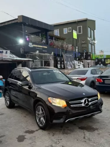 Mercedes-Benz GLC 300