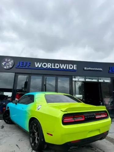 Dodge Challenger