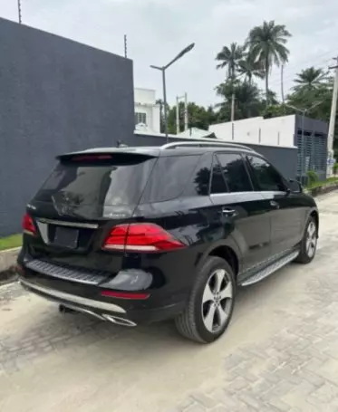 Mercedes-Benz GLE 350