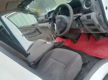 Nissan Caravan 