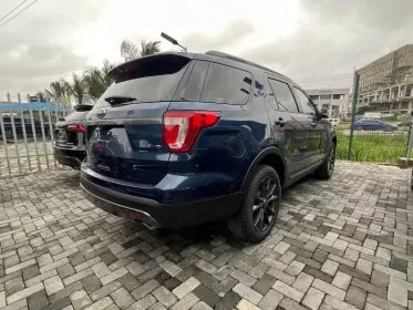 Ford Explorer XLT 3.5L