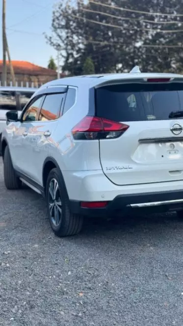 Nissan X- trail