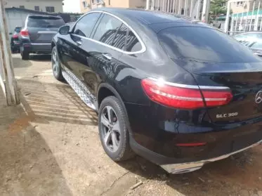 Mercedes-Benz GLC 300
