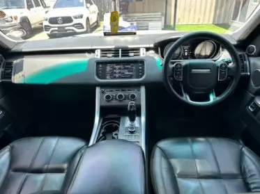RANGE ROVER Autobiography
