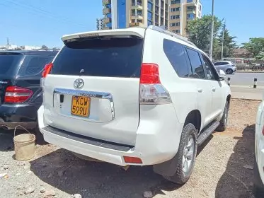 Toyota Landcruiser Prado