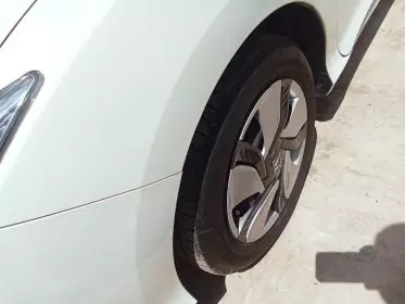 Honda Grace Hybrid
