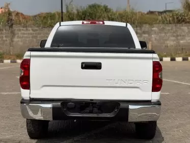 Toyota Tundra