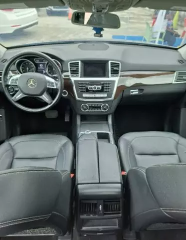 Mercedes-Benz ML 350