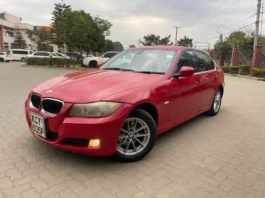 BMW 320i
