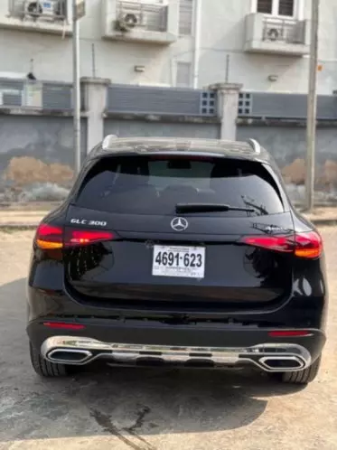 Mercedes-Benz GLC 300