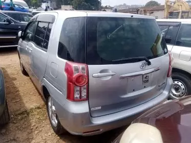 Toyota Raum