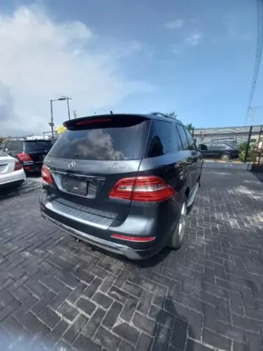 Mercedes-Benz ML 550