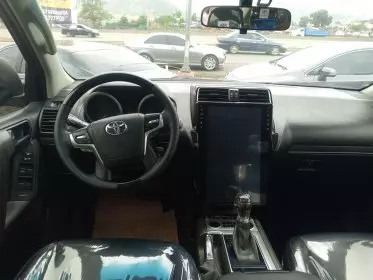 Toyota Landcruiser Prado