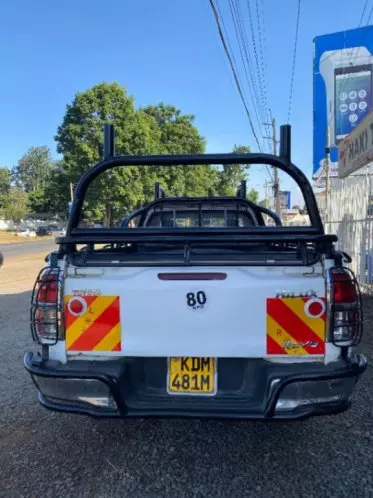 Toyota Hilux 