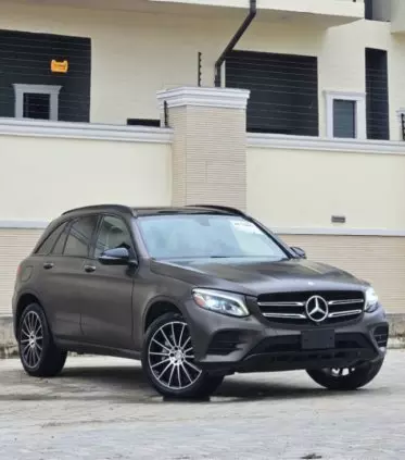 Mercedes-Benz GLC 300
