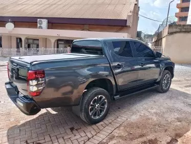 Mitsubishi L200 D/C Sportero A/T