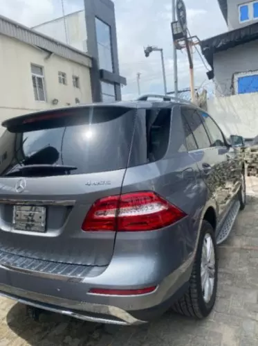 Mercedes-Benz ML 350