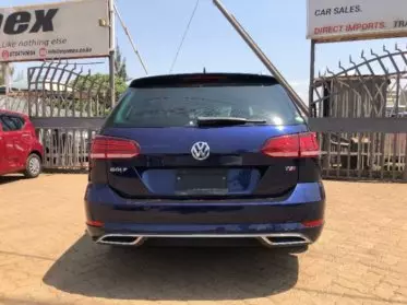Volkswagen Golf Alltrack