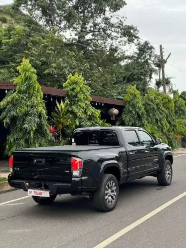 Toyota Tacoma