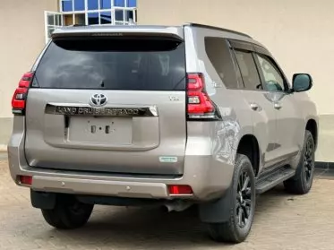 Toyota Landcruiser prado TX