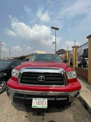 Toyota Tundra
