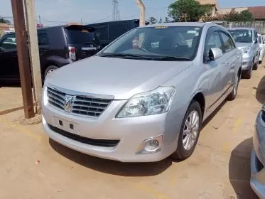 Toyota Premio