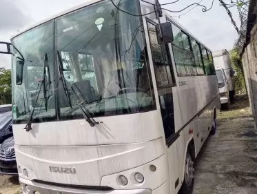 Isuzu Midi