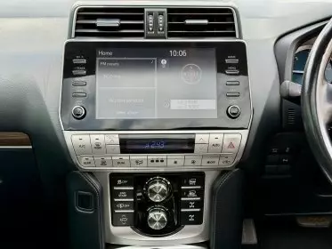 Toyota Land Cruiser Prado VX.L