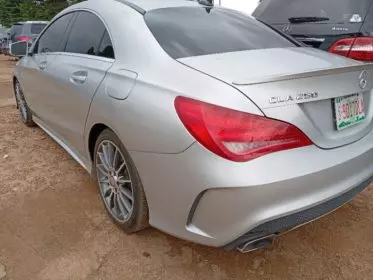 Mercedes-Benz CLA 250